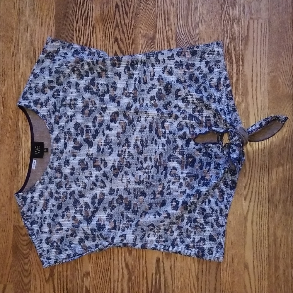 (M) Anthropologie W5 Leopard Print Short Sleeve Boxy Fit Top Bohemian Tie Detail